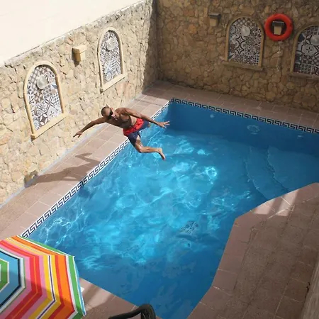 Tas Summiena Villa Sannat